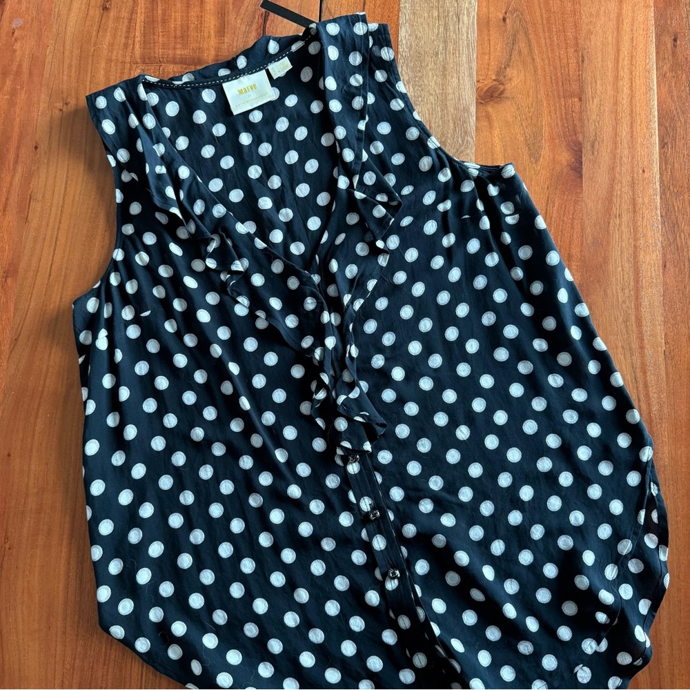 🦊 Anthropologie Black polka dot Ruffled Blouse - Picture 2 of 6